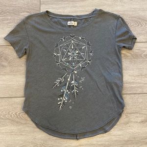 HOLLISTER TEE SIZE XS